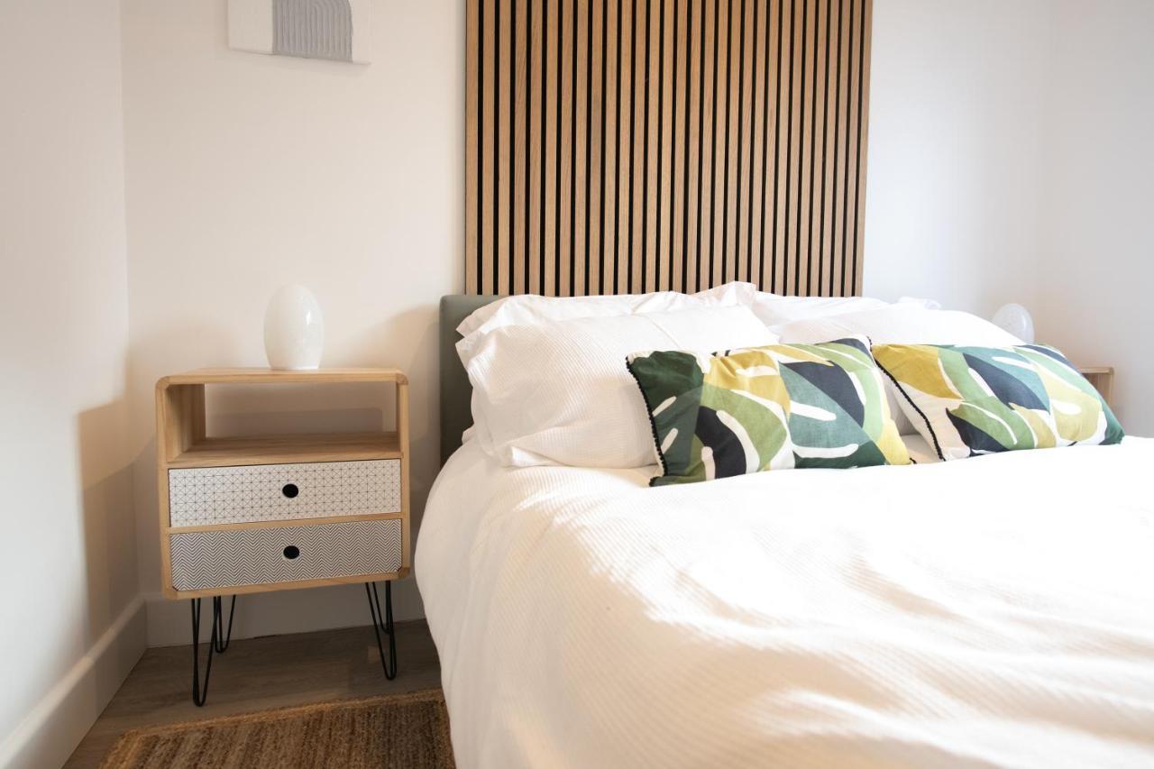 פול Dorset Stylish Apartment מראה חיצוני תמונה